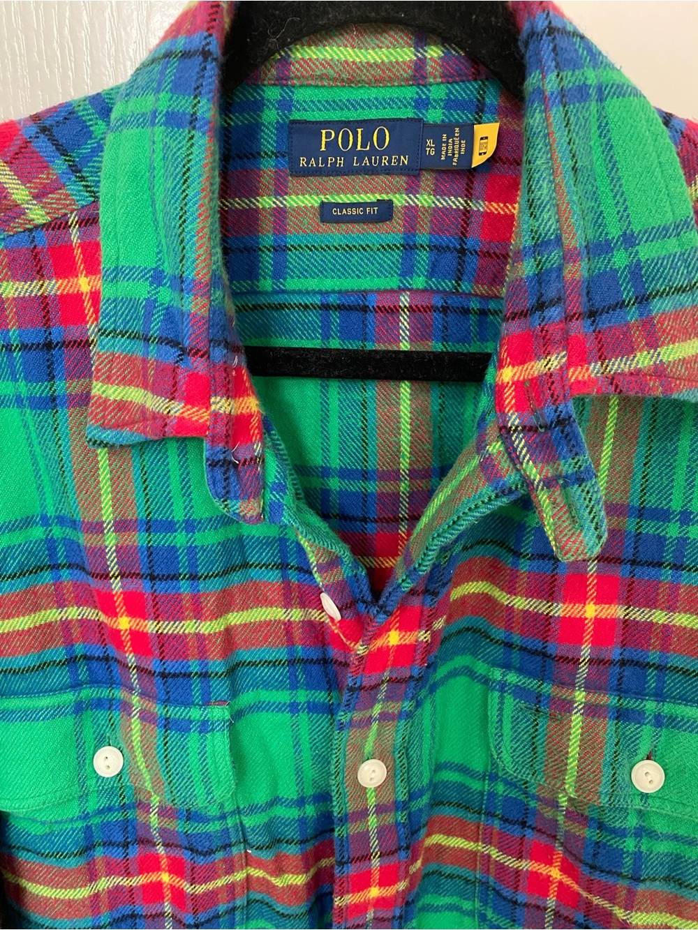 Shirt Type Identification - Picture 2 of 3